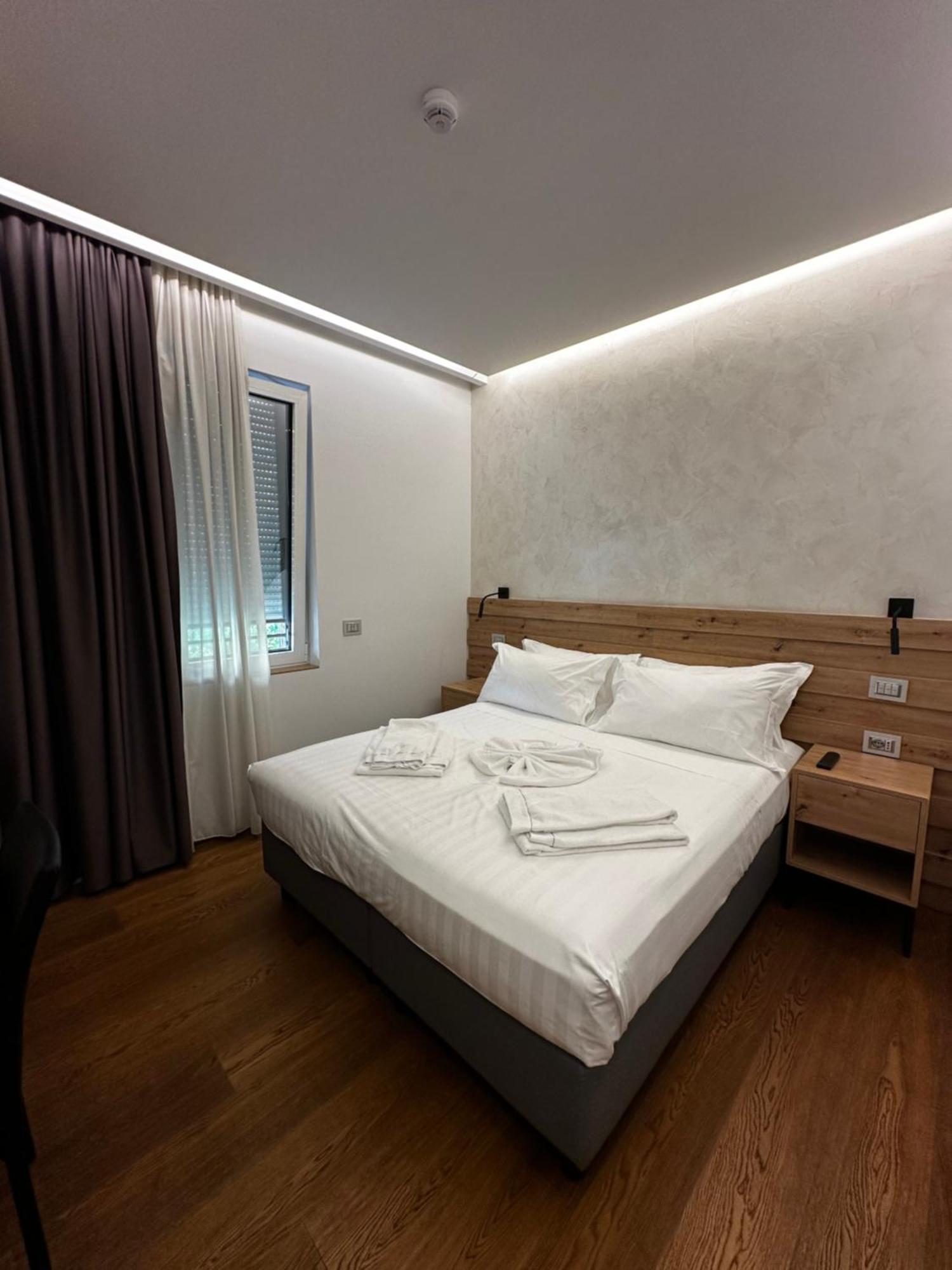 Grandi 32 Boutique Residence Segrate Zimmer foto